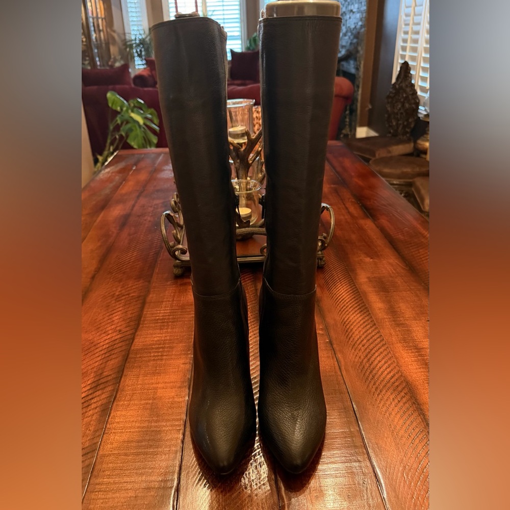 Vince Camuto Black Leather Knee High Boots 7.5M Pointed Toe Heeled New